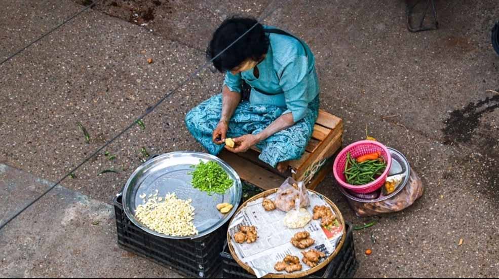 စစ်ခေါင်းဆောင်ပြောသည့် ခြိုးခြံချွေတာရေးမူဝါဒအပေါ် စီးပွားရေးသုတေသီများ ဝေဖန်ထောက်ပြ