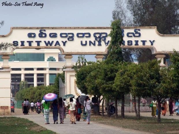 စစ်တွေတက္ကသိုလ်တွင် ကိုဗစ်ကူးစက်မှုများနေသော်လည်း ကျောင်းမပိတ်