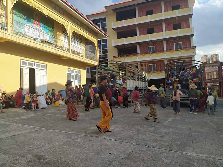 ကျောက်မဲစစ်ဘေးရှောင် ၅၀၀ ကျော် တောင်ကြီးမြို့ပေါ်သို့ သွားရောက် ခိုလှုံ