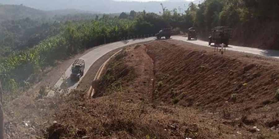 တောင်ငူ-လွိုင်ကော်လမ်းပိုင်း စစ်ကောင်စီက လုံခြုံရေးတင်းကျပ်ပြီး ယာဉ်ဖြတ်သန်းခွင့်ကန့်သတ်