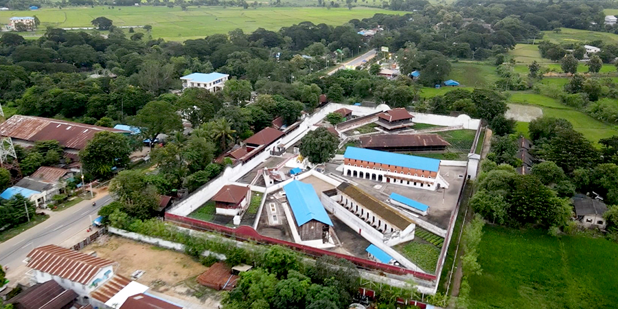 ဗကသ ဒု-ဥက္ကဋ္ဌ ကိုထက်အောင်နှင့် လူငယ် ၂ ဦးကို စစ်ကောင်စီက ထောင်ဒဏ် ၄ နှစ်စီချမှတ်