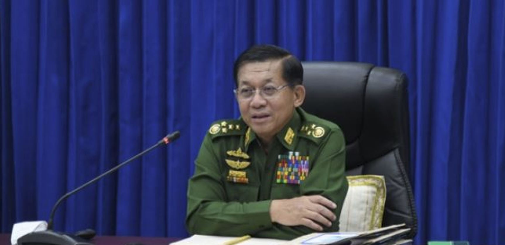 စီးပွားရေးအမြင်ရှိကြရန် စစ်တပ်အရာရှိကြီးများကို အာဏာသိမ်း စစ်ခေါင်းဆောင်တိုက်တွန်း