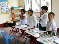နားမၾကားကေလးမ်ားအတြက္ သင္ရိုးညႊန္းတမ္းေရးႏုိင္ရန္ ေဆာင္ရြက္မည္