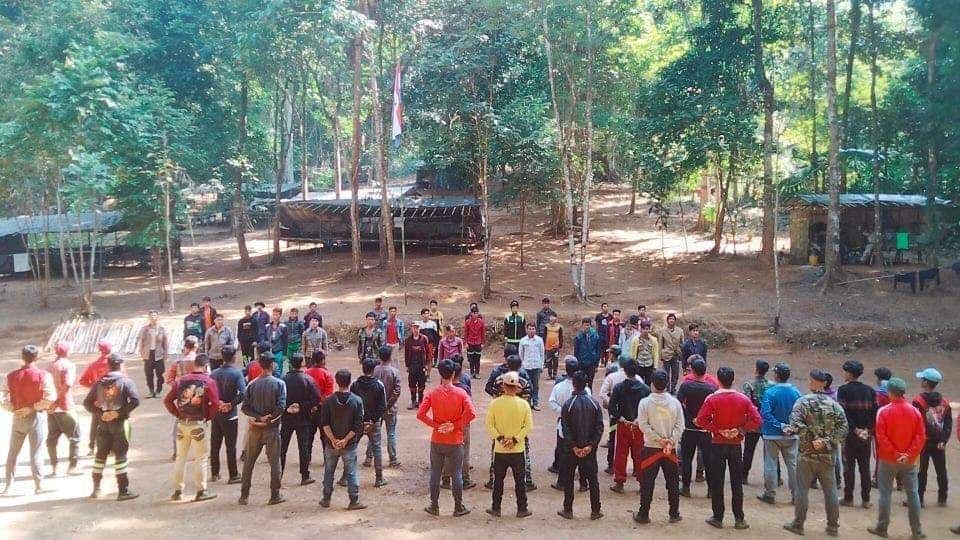 ချင်းပြည်နယ်တိုက်ပွဲတွင်  စစ်ကောင်စီတပ်သား  ၈ ဦး သေဆုံး