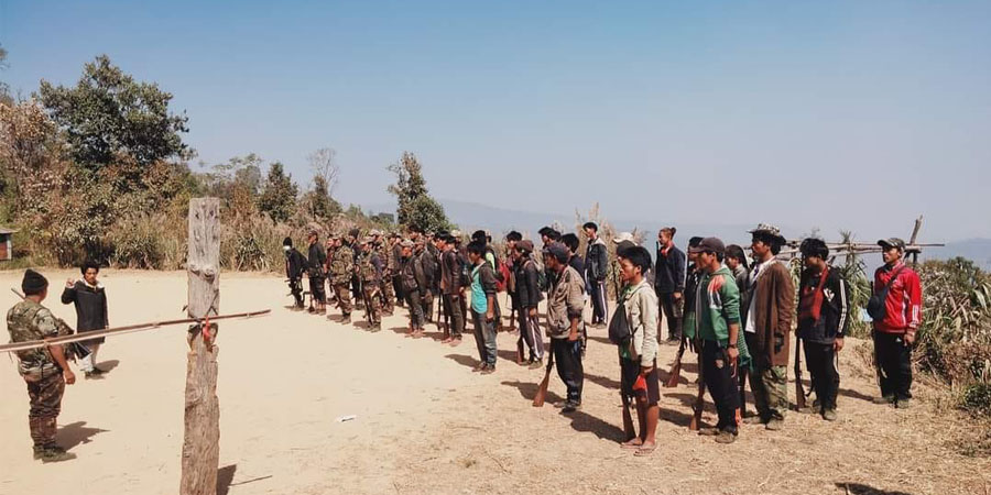 စစ်တပ်က အင်အားအလွန်အကျွံသုံး ထိုးစစ်ဆင်နေသဖြင့် ကန်ပက်လက် CDF တပ်မဟာဌာနချုပ်ကို ယာယီလက်လွှတ်ခဲ့ရ
