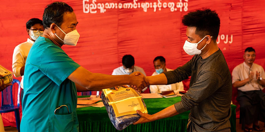 ပြည်သူ့ရင်ခွင်ခိုလှုံလာသူ တပ်မတော်သားနှင့် ရဲတပ်သားများကို NUG က ဂုဏ်ပြုတွေ့ဆုံ