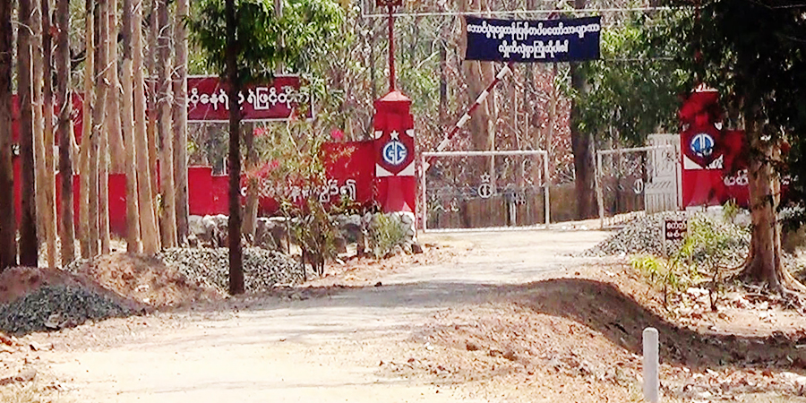 ပြည်မြို့တွင် အရွယ်မရောက်သေးသည့်လူငယ်များကို စစ်ကောင်စီက တပ်သားသစ်အဖြစ် အဓမ္မ စုဆောင်းနေ