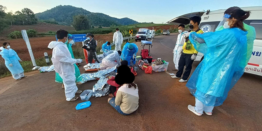 ထိုင်းတွင် တရားမဝင်မြန်မာများ တင်လာသည့်ယာဉ် တိမ်းမှောက်၊ ၁၈ ဦးဒဏ်ရာရ