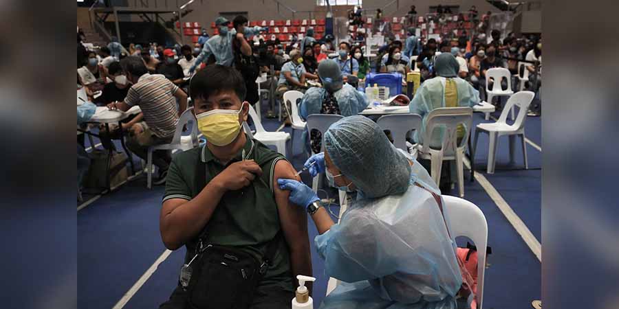 ဖိလစ်ပိုင်က ပိုလျှံနေသည့် ကိုဗစ်ကာကွယ်ဆေးများကို မြန်မာနှင့် နယူးဂီနီအတွက် လှူမည်