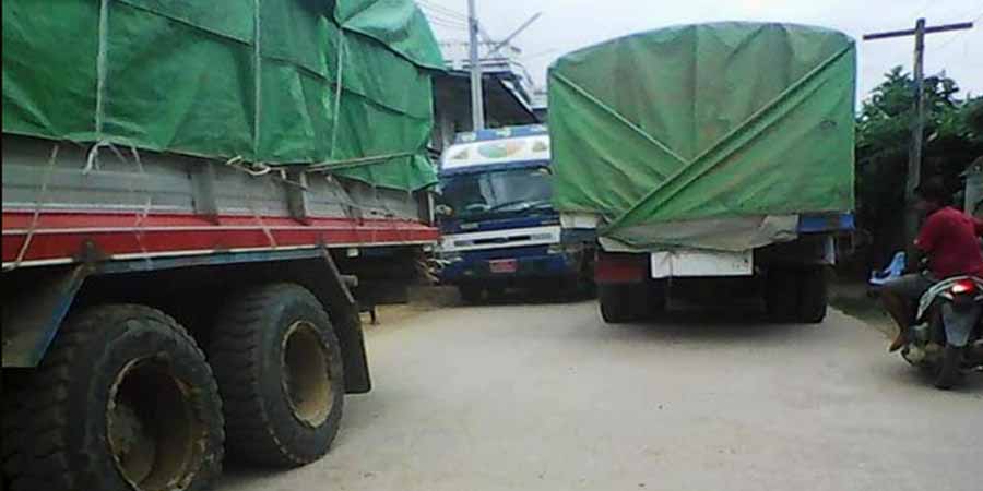 စစ်ကောင်စီတပ်က စစ်ကိုင်း၊ မကွေး၊ ကချင်၊ ချင်း လမ်းပိုင်းတချို့ကို ပိတ်ဆို့ပြီး ကုန်စည်စီးဆင်းမှု ဖြတ်တောက်
