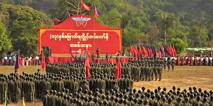 ရက္ခိုင့်တပ်တော်နေ့တွင် စစ်ကောင်စီတပ်ဖွဲ့ဝင်စစ်သုံ့ပန်း ၃ ဦးကို အေအေလွှတ်ပေး