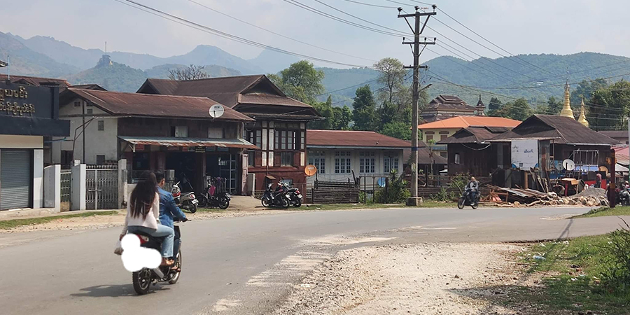 မိုးကုတ်မြို့တွင် သင်္ကြန်ရေကစားသူမရှိဘဲ တိတ်ဆိတ်နေ