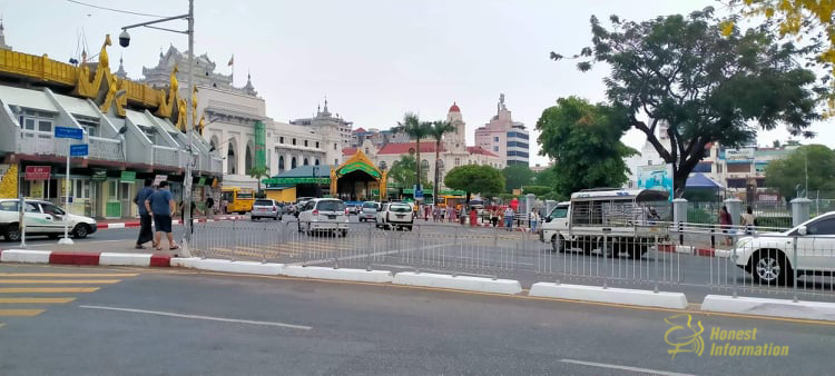 မြို့ပြလူငယ်များရဲ့ တော်လှန်သင်္ကြန်