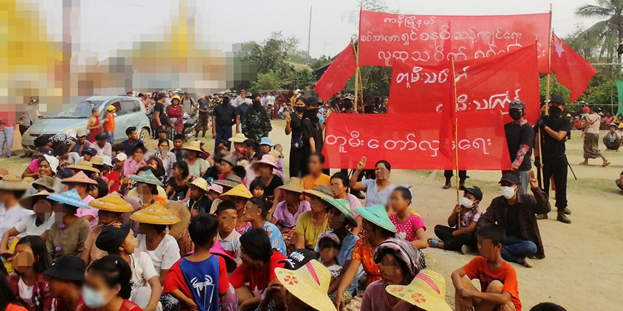 ကနီမြို့နယ်တွင် ၆၄ မိုင် တိုက်ပွဲ ၁ နှစ်ပြည့်နှင့် စစ်အာဏာရှင်ဆန့်ကျင်ရေး တူမီးသပိတ်ကျင်းပ (ဓာတ်ပုံ)