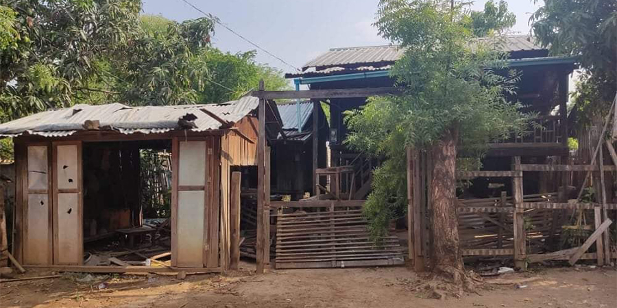 သပိတ်ကျင်း ကျောက်ဖြူရွာ အန်အယ်လ်ဒီပါတီ ဥက္ကဋ္ဌ နေအိမ် ဖျက်ဆီးခံရ