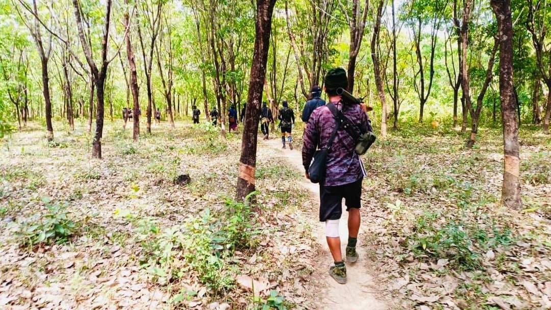 သထုံမြို့နယ်က စစ်ကောင်စီတပ်စခန်း တိုက်ခိုက်ခံရ