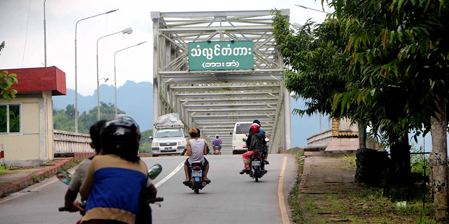ဘားအံမြို့နယ်၌ စစ်ကောင်စီက အခြေခံစစ်ပညာနှင့် သတင်းပေးသင်တန်း ပေးနေ