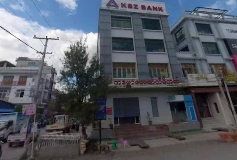 ကမ္ဘောဇဘဏ်အနီး ကျပ်သိန်း ၁၀၀၀ ဓားပြတိုက်ခံရ