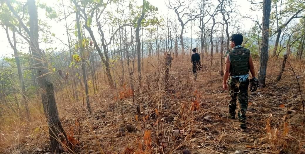 ထီးလင်း၊ ရေမျက်နီရဲစခန်းတိုက်ခိုက်ခံရပြီး စစ်ကောင်စီတပ်သား ၁ ဦးသေ၊  ၂ ဦး ဒဏ်ရာရ