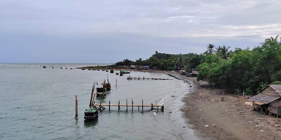 ရခိုင်လူငယ် ၃၀ ကျော်ကို အေအေနှင့်ဆက်နွှယ်မှုဖြင့် ဟိုင်းကြီးကျွန်းရေတပ်တွင် ဖမ်းဆီး နှိပ်စက်နေ