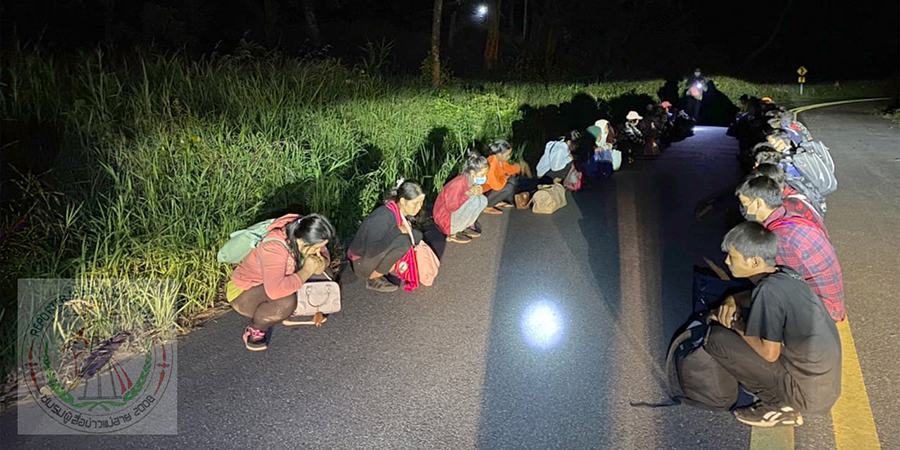 မယ်ဆိုင်တွင် နယ်စပ်တောင်အမြင့်ကိုဖြတ်ကျော်ဝင်ရောက်လာသည့် မြန်မာ ၃၃ ဦး ဖမ်းဆီးခံရ