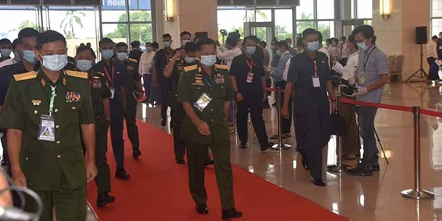 စစ်ခေါင်းဆောင်ဖိတ်ခေါ်သည့် ငြိမ်းချမ်းရေးဆွေးနွေးပွဲ မတက်ဟု ABSDF ပြော