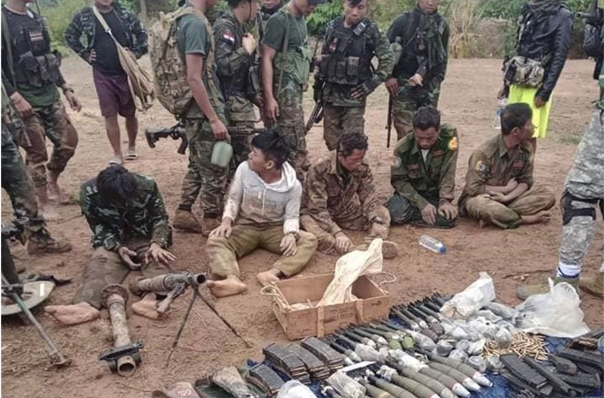 ဖယ်ခုံမြို့နယ်ရှိ ထီရိစစ်ကောင်စီစစ်ဆေးရေးဂိတ်စခန်း တိုက်ခိုက်ခံရ