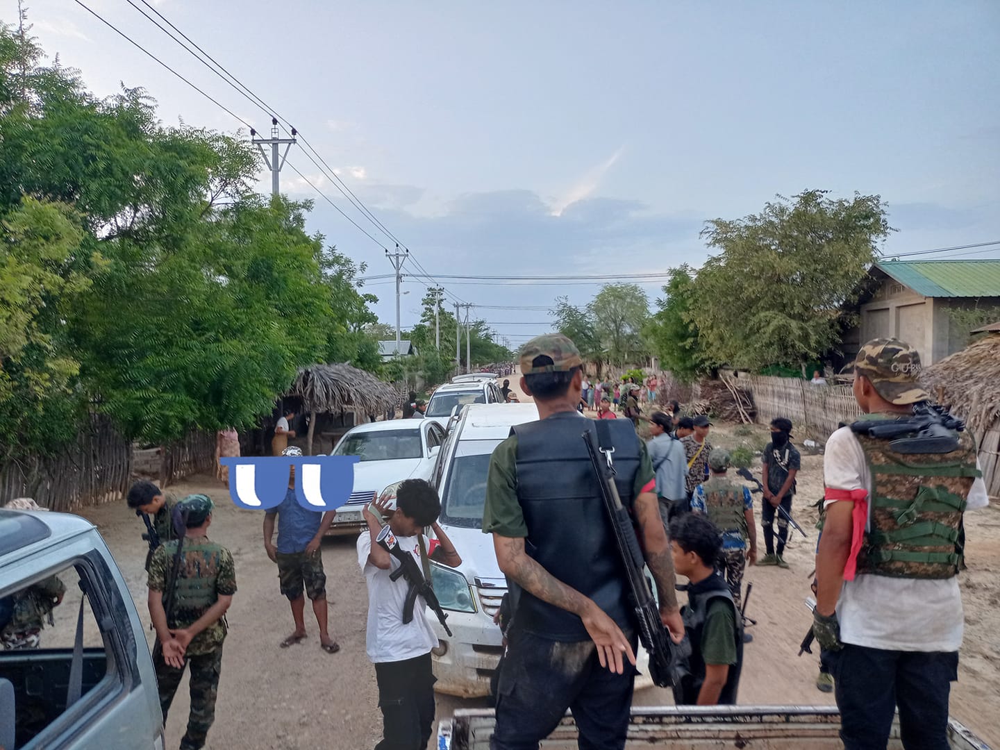 မြိုင်မြို့နယ်၌ ရွာမီးရှို့အကြမ်းဖက်နေသည့် စစ်ကောင်စီတပ်ကို ဒေသခံ PDF တပ်များတိုက်ခိုက်