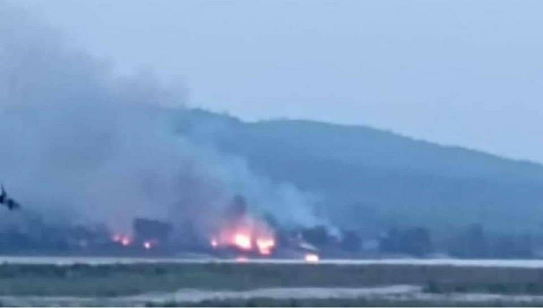 ဒုန်းဖြင့် ပစ်ခတ်ခံရပြီးနောက် သပိတ်ကျင်းမြို့နယ် ခရမ်းစပ်ကုန်းရွာကို စစ်ကောင်စီတပ် မီးရှို့