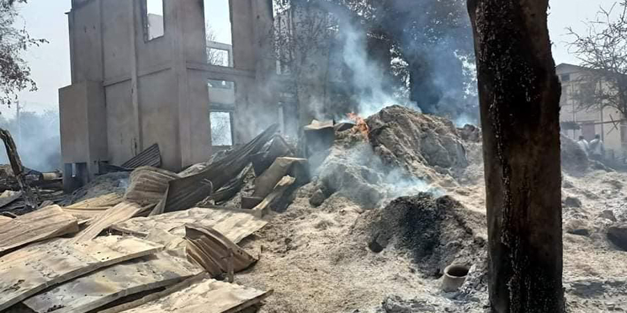မြောင်နှင့်ယင်းမာပင်က နေအိမ်မီးရှို့ခံရသည့် စစ်ရှောင်ပြည်သူများ အရေးပေါ်အကူအညီ လိုအပ်နေ