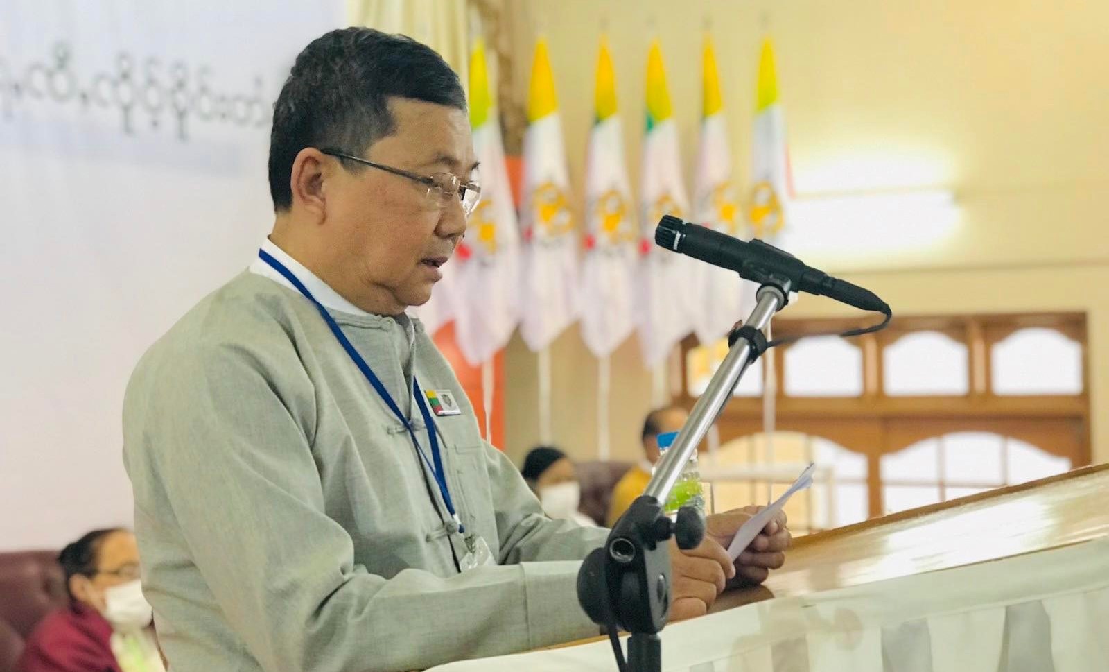 နိုင်ငံကိုလက်နက်ဖြင့်တည်ဆောက်နေသဖြင့် ထိခိုက်မှုကြီးမားနေဟု SNLD ခေါင်းဆောင်ပြော
