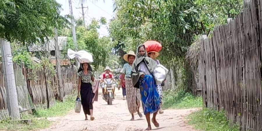 ယင်းမာပင်မြို့နယ်၊  လည်ငေါက်ကျေးရွာကို စစ်ကောင်စီတပ်က မီးရှို့