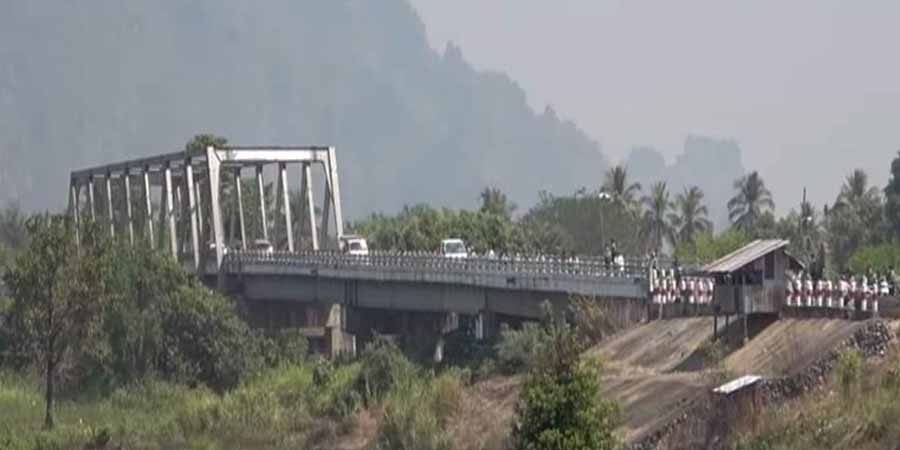 အတ္တရံတံတား(ချောင်းနှစ်ခွ) ရဲကင်းဂိတ်စခန်း တိုက်ခိုက်ခံရ