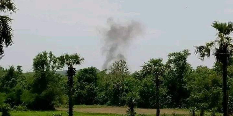 ထီးလင်းနှင့် ရေစကြိုတွင် တိုက်ပွဲဖြစ်၊ ဂန့်ဂေါတွင် ပြည်သူ့နေအိမ်များကို စစ်တပ်က မီးရှို့ဖျက်ဆီး