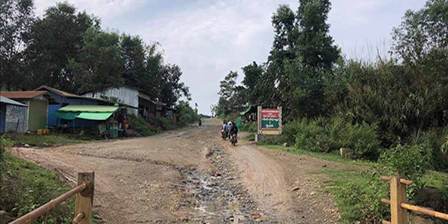 ဖားကန့်တွင် ဒေါ်အောင်ဆန်းစုကြည်၏မွေးနေ့ပွဲလုပ်နေချိန် လက်နက်ကြီးကျ၊ ၃ ဦးဒဏ်ရာရ