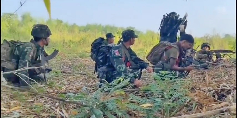မြဝတီမြို့နယ် စစ်ကောင်စီ ဥကရစ်ထစခန်းကို KNDO တိုက်ခိုက်၊ တိုက်ပွဲပြင်းထန်နေ