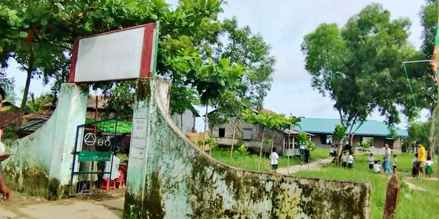 လပွတ္တာမြို့နယ်၊ ကျေးရွာစာသင်ကျောင်းတွင် နေ့စဉ် သန့်ရှင်းရေးလုပ်ခိုင်းနေသဖြင့် ကျောင်းသားများ အိမ်ပြန်နောက်ကျ