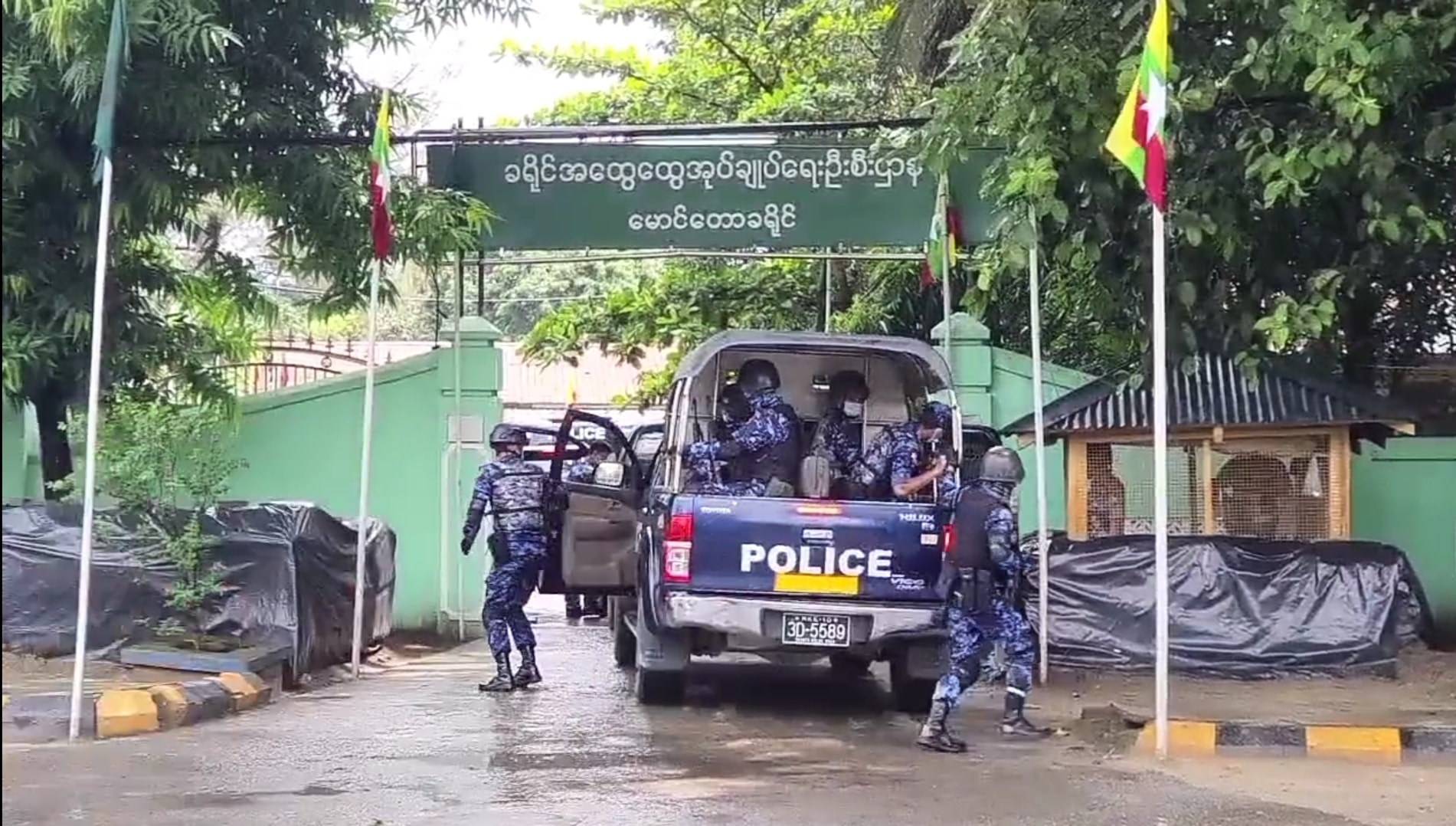 မောင်တောတွင် အသက် ၁၆ နှစ်အရွယ် လူငယ် ၁ ဦး ပြန်ပေးဆွဲခံရ