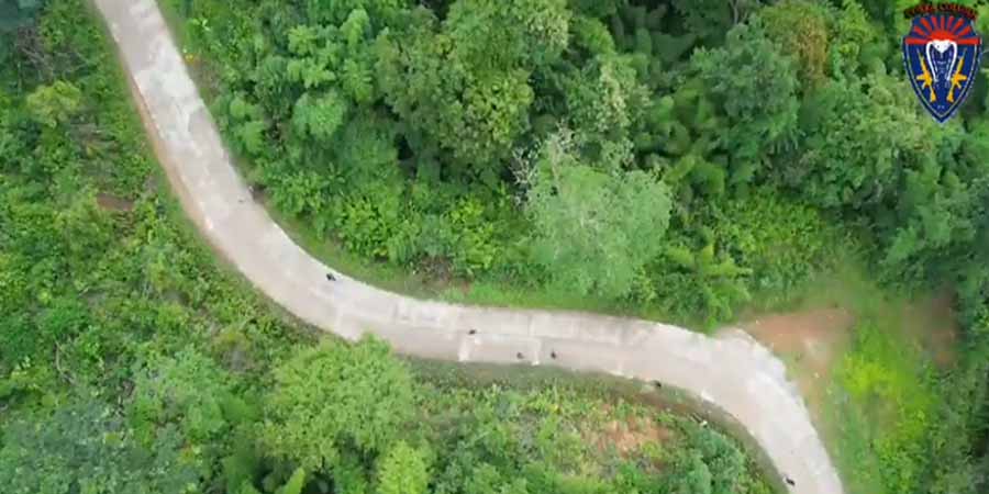 စစ်ကောင်စီတပ်နှင့် ကော်ဘရာစစ်ကြောင်း တိုက်ပွဲဖြစ်၊ စစ်ကောင်စီ ဗိုလ်ကြီးအပါအဝင် ၅ ဦးသေဆုံး (ရုပ်သံ)