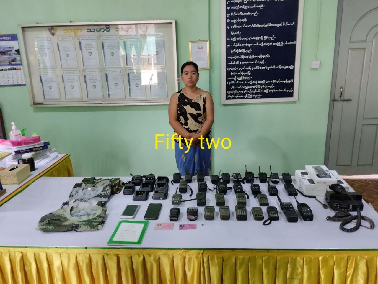 တမူးမြို့တွင် ဒေသခံအမျိုးသမီး ၁ ဦးကို စစ်ကောင်စီက ဖမ်းဆီး