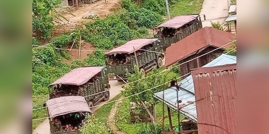 သံတောင်တွင် စစ်ယာဉ်တန်းတိုက်ခိုက်ခံရပြီး အရာရှိအပါအဝင် ၂၃ ဦး သေဆုံး