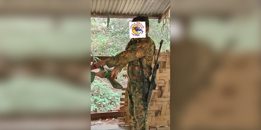 ခလရ ၅၄ တပ်မှ တပ်သားတဦး ကေအန်ယူထံ လက်နက်နှင့်အတူ ပူးပေါင်း
