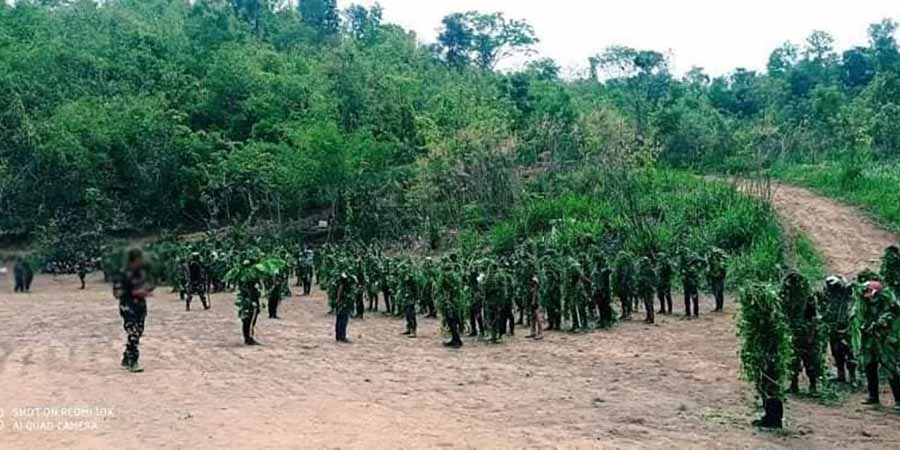 တမူးမြို့အနီးတိုက်ပွဲတွင် စစ်ကောင်စီတပ်သားတဦးနှင့် အရပ်သားတဦး သေဆုံး