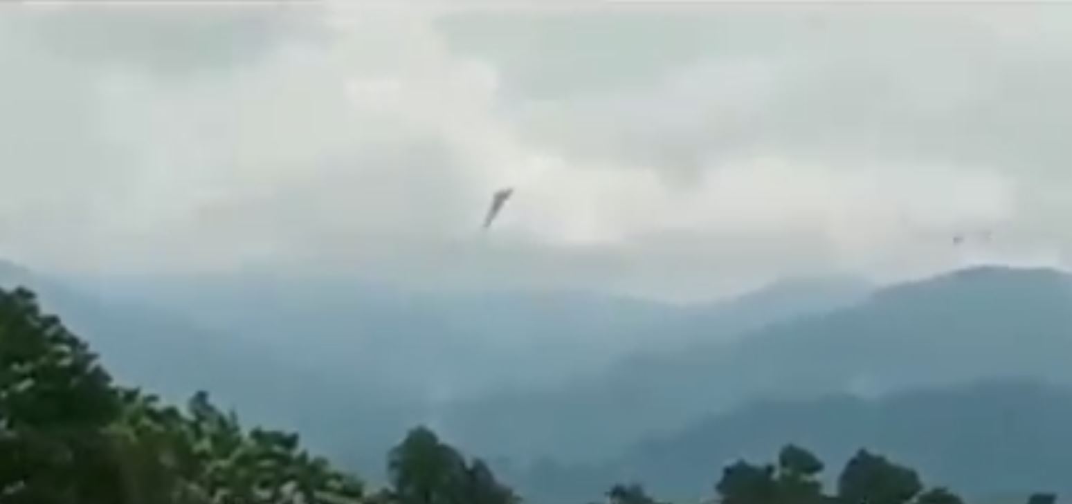 ကေအန်ယူ တပ်မဟာ ၃ နယ်မြေကို စစ်ကောင်စီတပ်က  ရဟတ်ယာဉ်ဖြင့် ပစ်ခတ်တိုက်ခိုက်