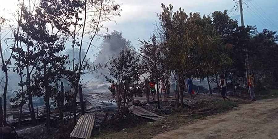 မြင်းမူမြို့နယ်တွင် အမျိုးသား ၃ ဦးကို  စစ်ကောင်စီတပ်က မီးရှို့သတ်ဖြတ်