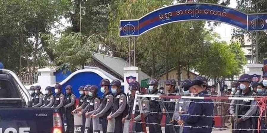 စစ်ကိုင်းတိုင်းဝန်ကြီးချုပ် အပါအဝင် နိုင်ငံရေးအကျဉ်းသား ၇၀ ကျော်ကို ထောင်ပြောင်းရွှေ့
