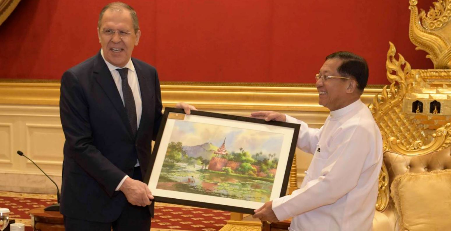 မြန်မာစစ်ခေါင်းဆောင်နှင့် ရုရှားနိုင်ငံခြားရေးဝန်ကြီးတို့တွေ့ဆုံ၊ ကောင်စစ်ဝန်ရုံးများတိုးချဲ့ဖွင့်လှစ်ရန် ဆွေးနွေး