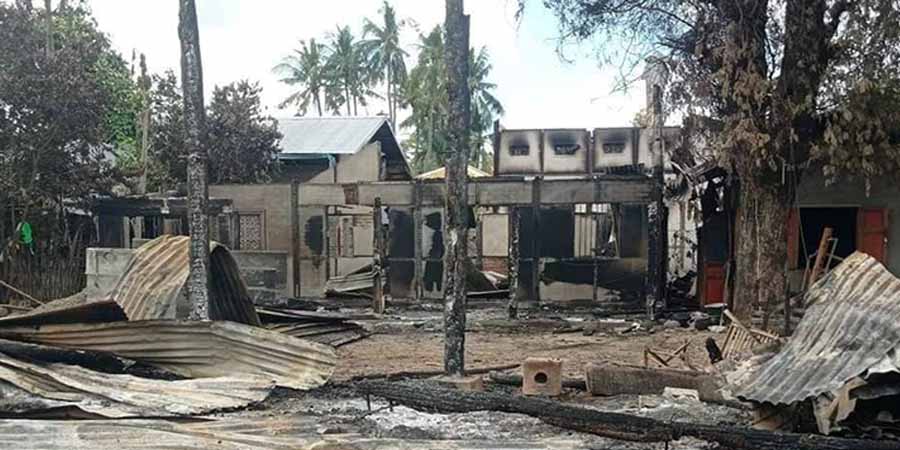 မြိုင်မြို့နယ် ကျောက်ဆောက်ရွာကို စစ်ကောင်စီတပ် မီးရှို့ဖျက်ဆီး၊ ပြည်သူ ၂၇ ဦး ဖမ်းဆီးခံရ