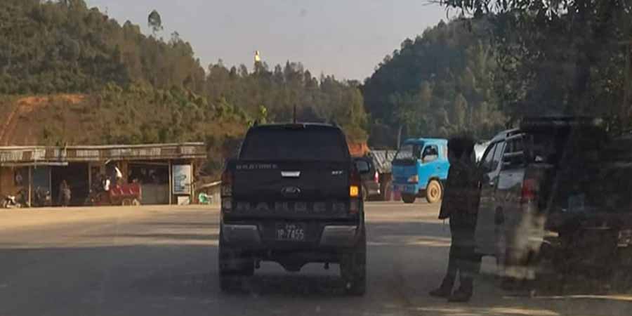 မူဆယ်မြို့တွင် ပစ်ခတ်မှုနှင့် ​ပေါက်ကွဲမှုများကြောင့် စစ်ဆေးရေး တင်းကျပ်