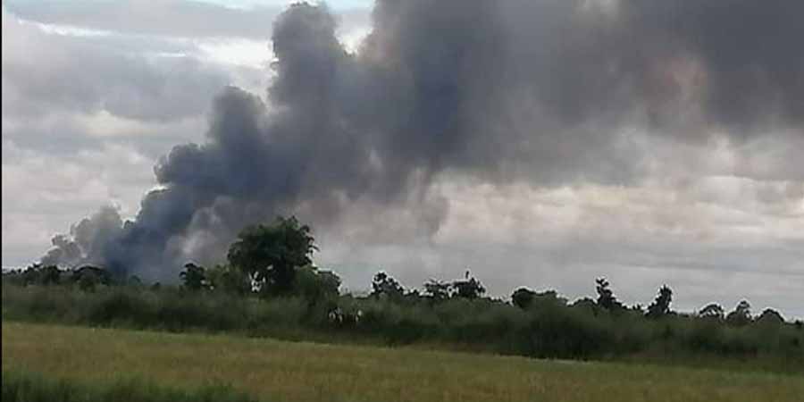 စစ်ကောင်စီတပ်က ဒီပဲယင်းဒေသခံ ၁၀ ဦးကို ဖမ်းဆီးပြီး ကျေးရွာနေအိမ်များကို မီးရှို့